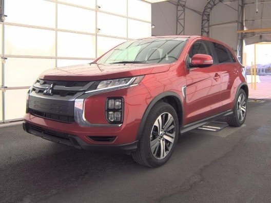 2024 Mitsubishi Outlander SE's photo