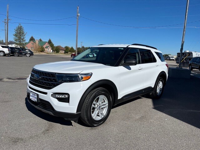 2024 Ford Explorer XLT photo 3