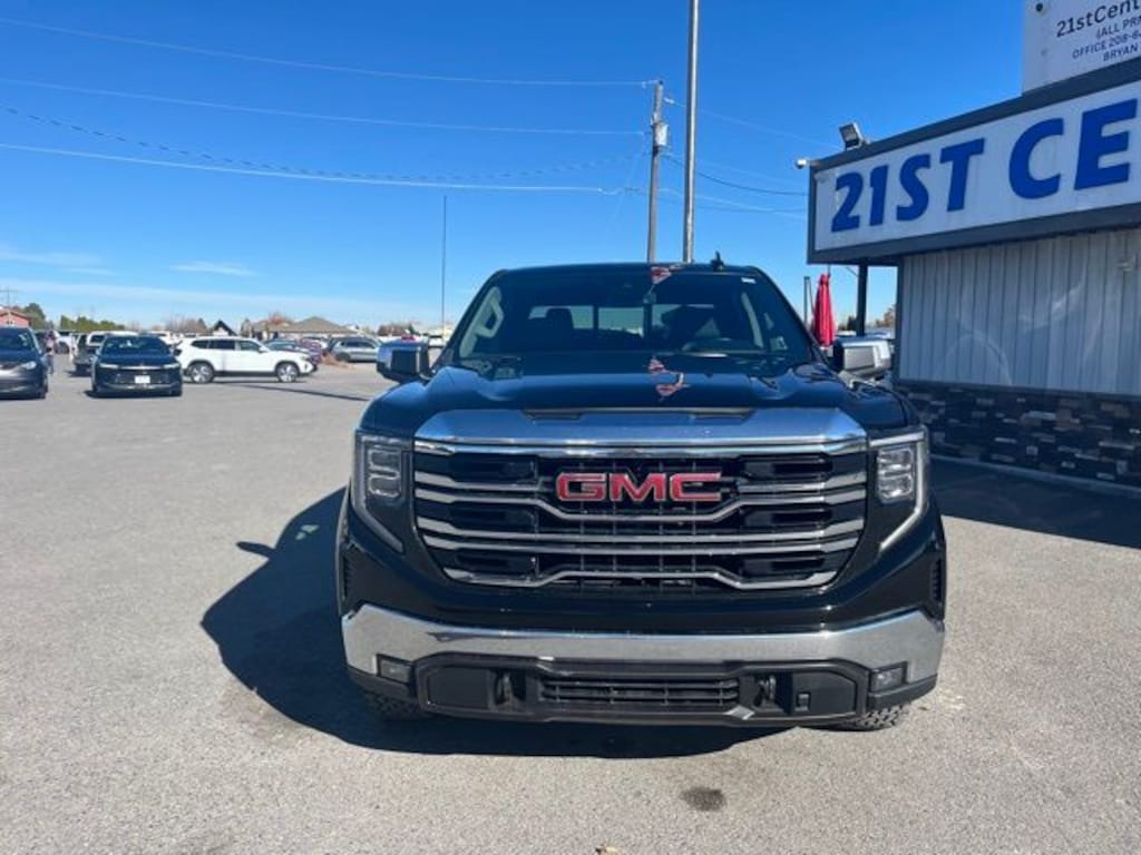 Used 2024 GMC Sierra 1500 SLT Truck Crew Cab