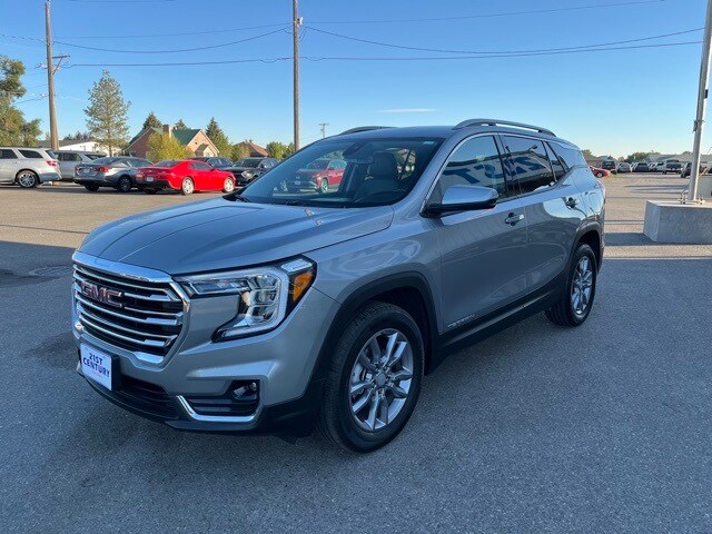 2024 Gmc Terrain SLT photo 3