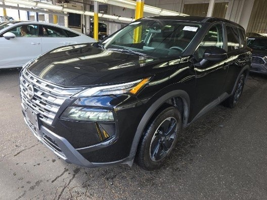 2024 Nissan Rogue SV's photo