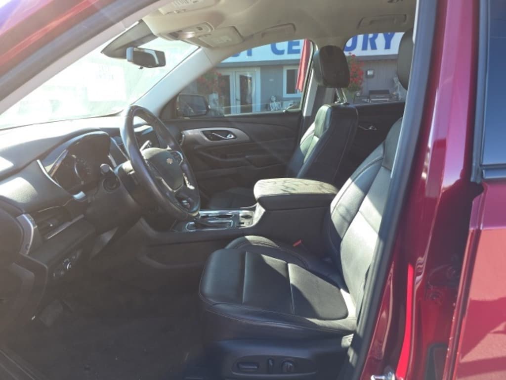 Used 2019 Chevrolet Traverse RS SUV