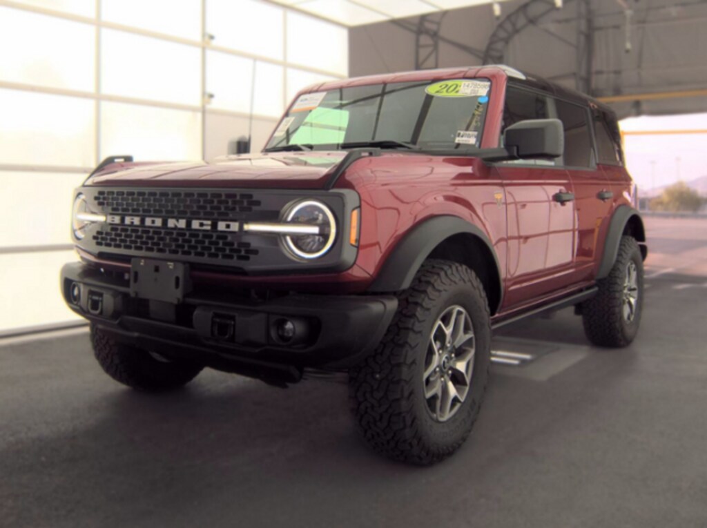 Used 2025 Ford Bronco Badlands SUV