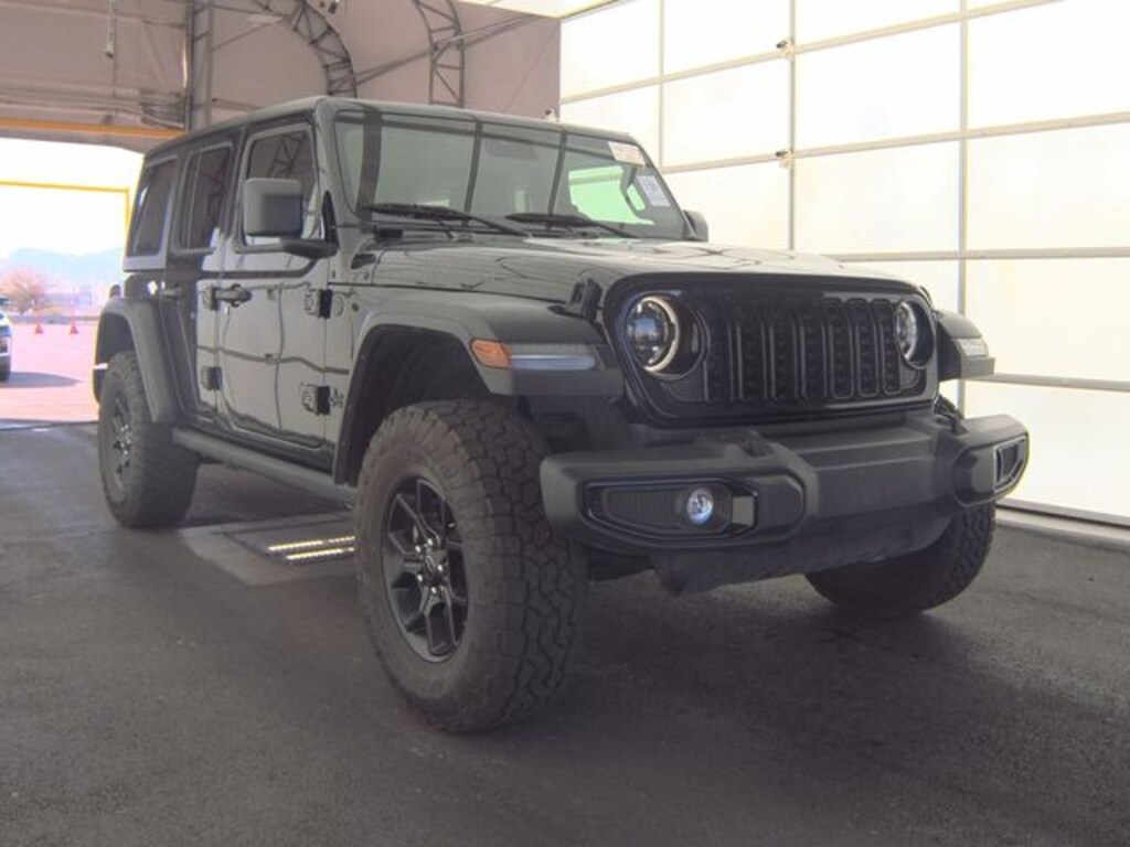 Used 2025 Jeep Wrangler Sport SUV