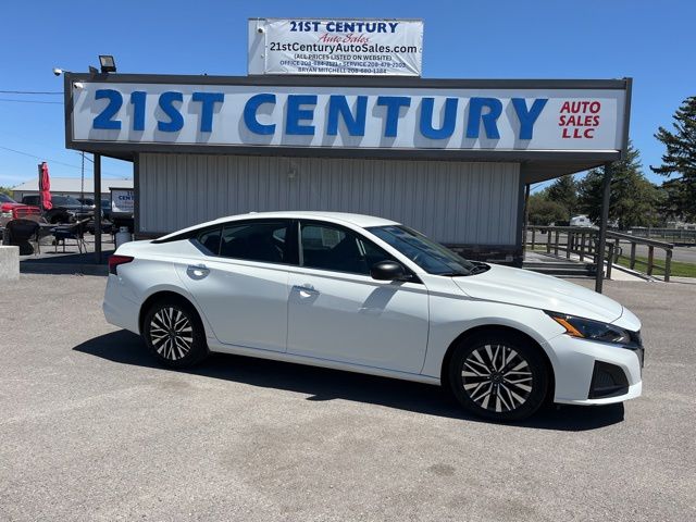 2025 Nissan Altima 2.5 SV's photo