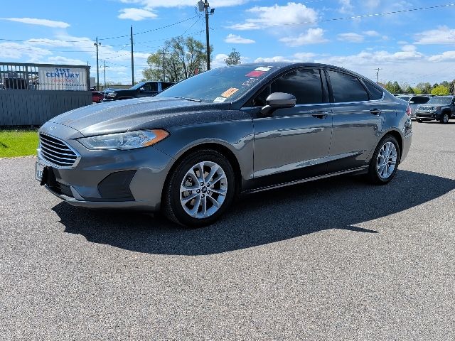 2019 Ford Fusion SE FWD's photo
