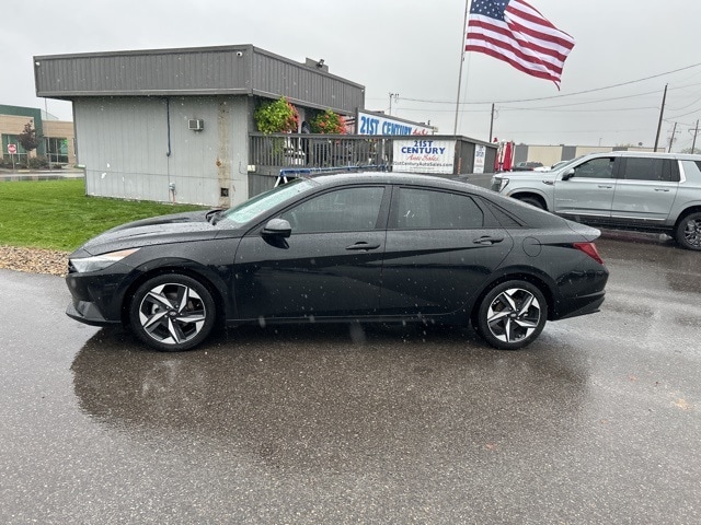 2023 Hyundai Elantra