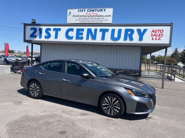 2025 Nissan Altima 2.5 SV's photo