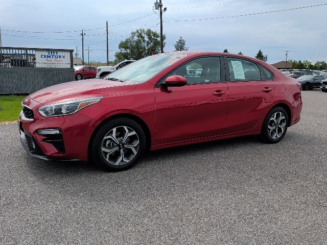 2021 Kia Forte LXS AT's photo