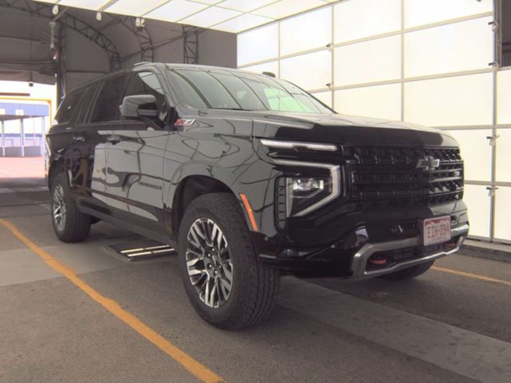 Used 2025 Chevrolet Suburban Z71 SUV