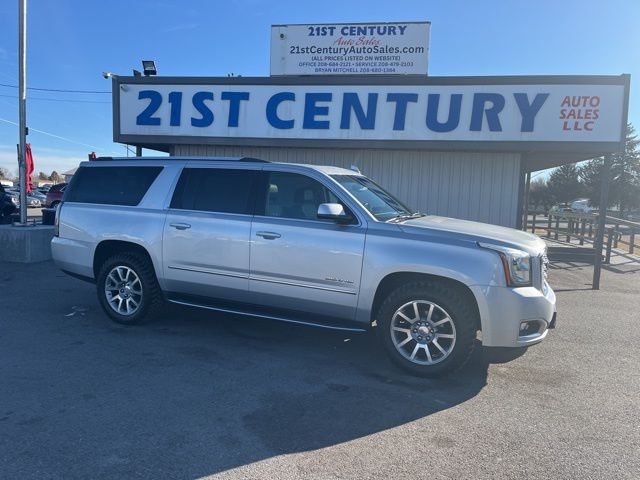 2019 GMC Yukon Denali AWD's photo