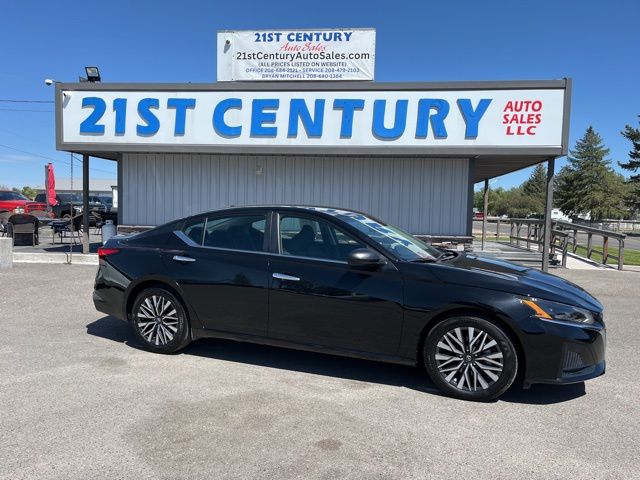 2025 Nissan Altima 2.5 SV's photo