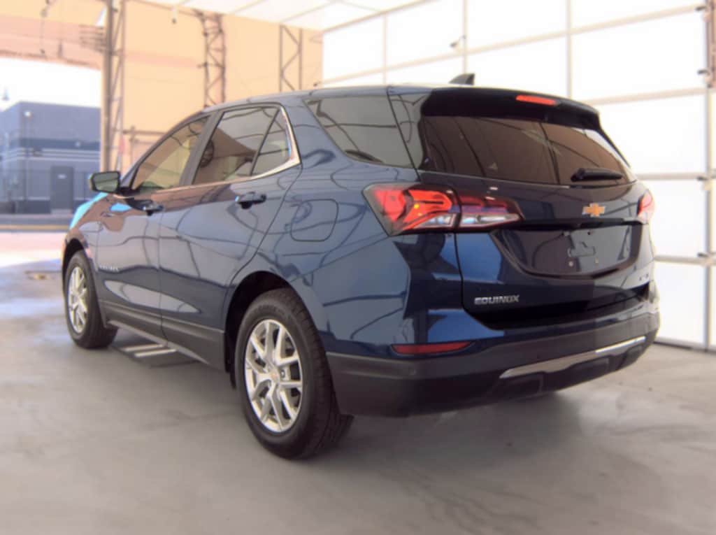 Used 2023 Chevrolet Equinox LT w/2FL SUV