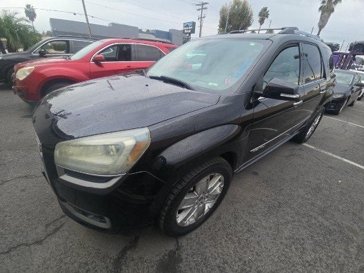 2016 GMC Acadia Denali's photo