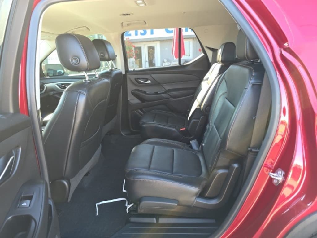 Used 2019 Chevrolet Traverse RS SUV