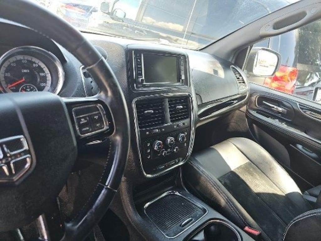 Used 2014 Dodge Grand Caravan SXT Van
