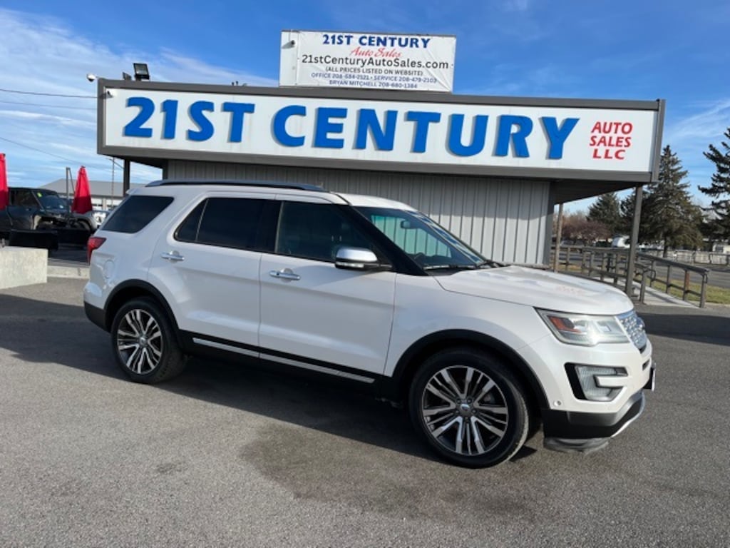 Used 2017 Ford Explorer Platinum SUV