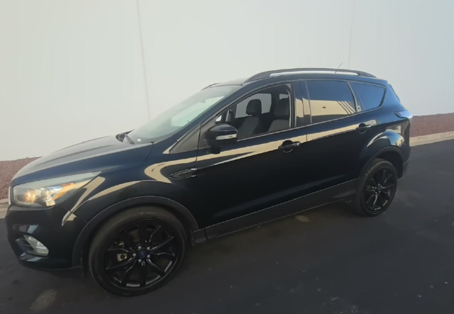  Ford Escape