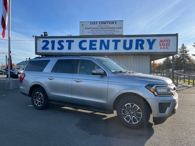 2023 Ford Expedition XLT MAX 4x4's photo
