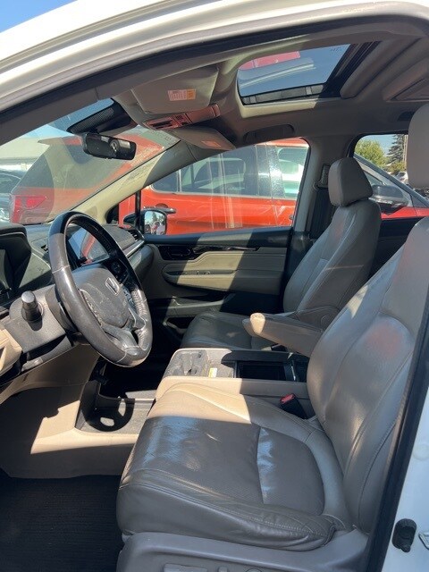 2018 Honda Odyssey Elite photo 3