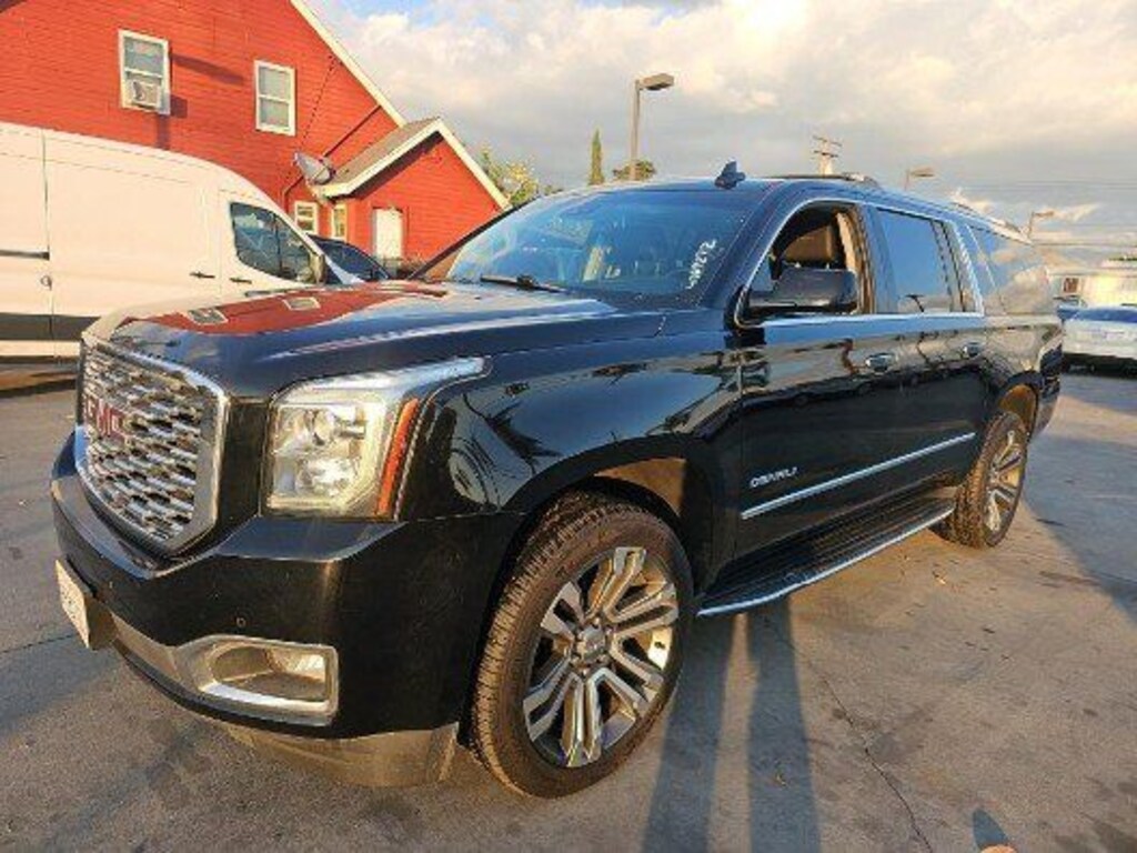 Used 2019 GMC Yukon XL Denali SUV