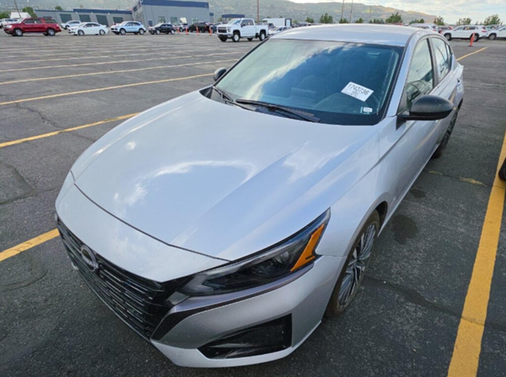 Used 2026 Nissan Altima SV Sedan