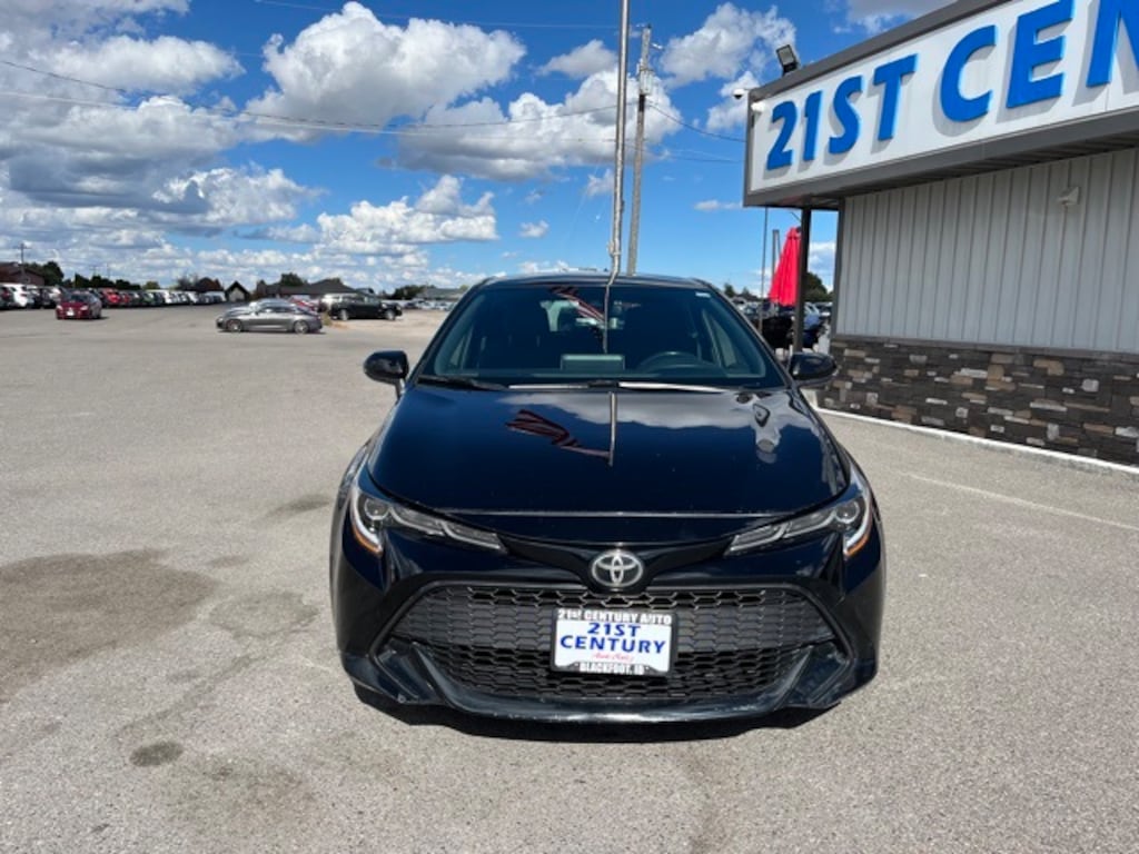 Used 2019 Toyota Corolla Hatchback SE Hatchback