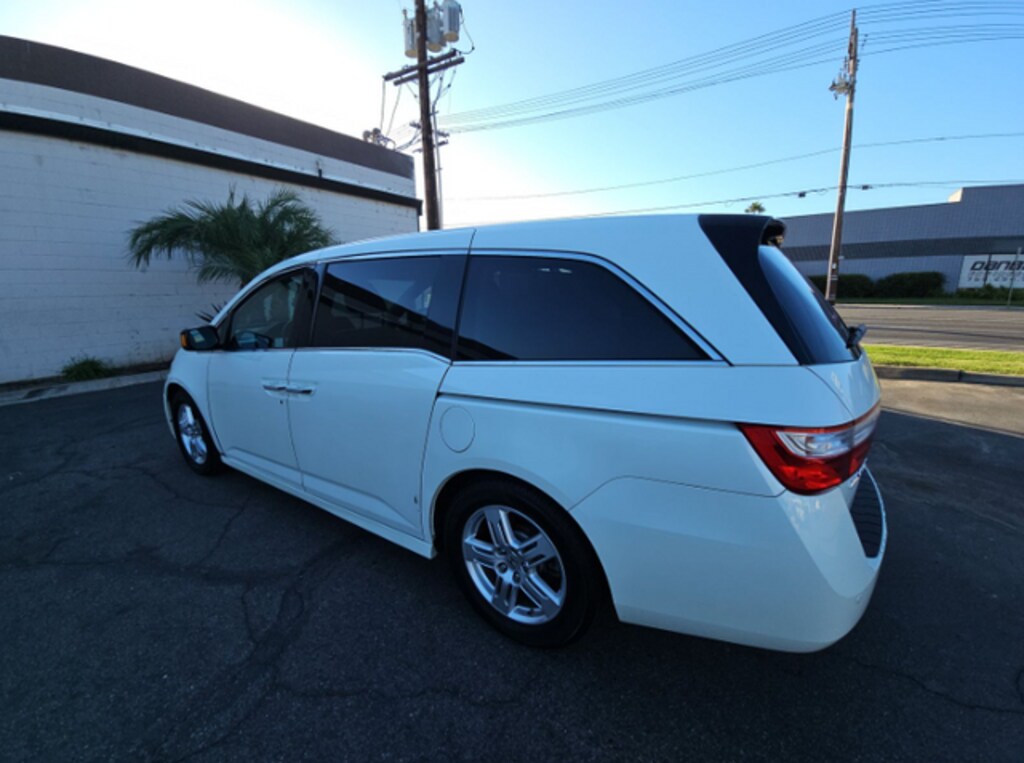 Used 2013 Honda Odyssey Touring Van