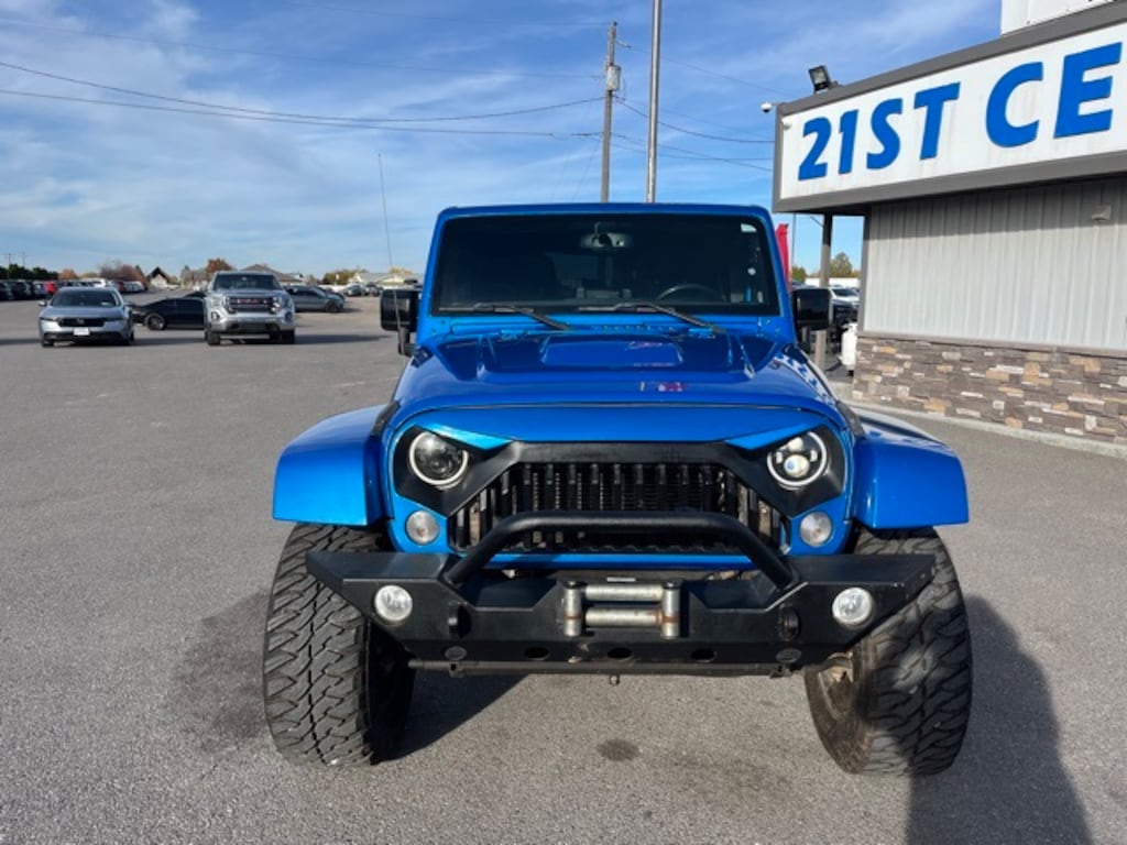 Used 2015 Jeep Wrangler Unlimited Sahara 4x4 SUV