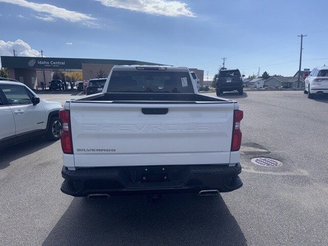 2020 Chevrolet Silverado 1500 Custom Trail Boss photo 2