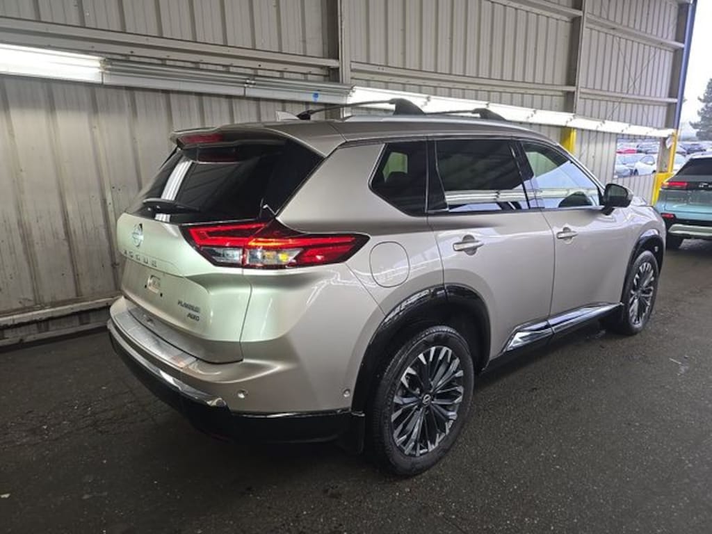 Used 2026 Nissan Rogue Platinum SUV