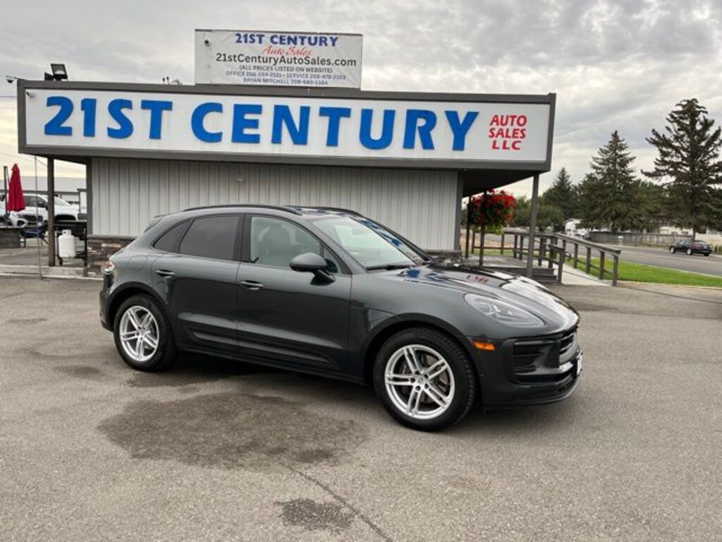 Used 2023 Porsche Macan SUV