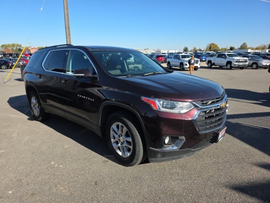 Used 2020 Chevrolet Traverse LT Cloth w/1LT SUV