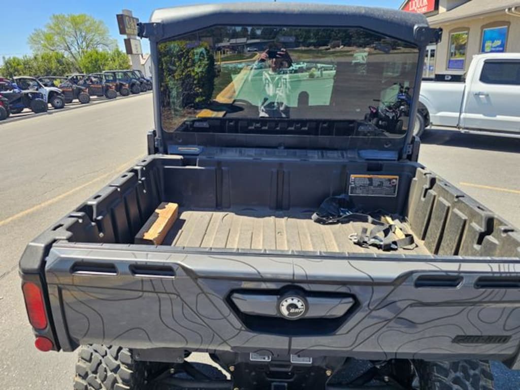 Used 2024 Can-Am Defender MAX Limited