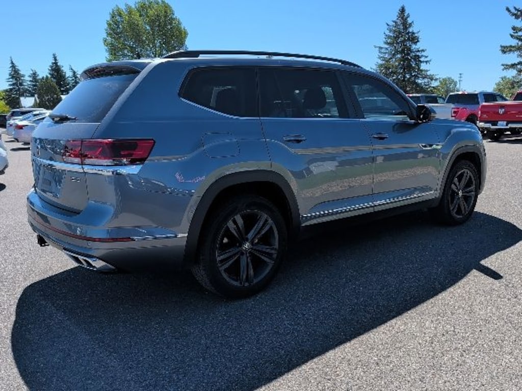 Used 2021 Volkswagen Atlas 3.6L V6 SE w/Technology R-Line 4MOTION SUV