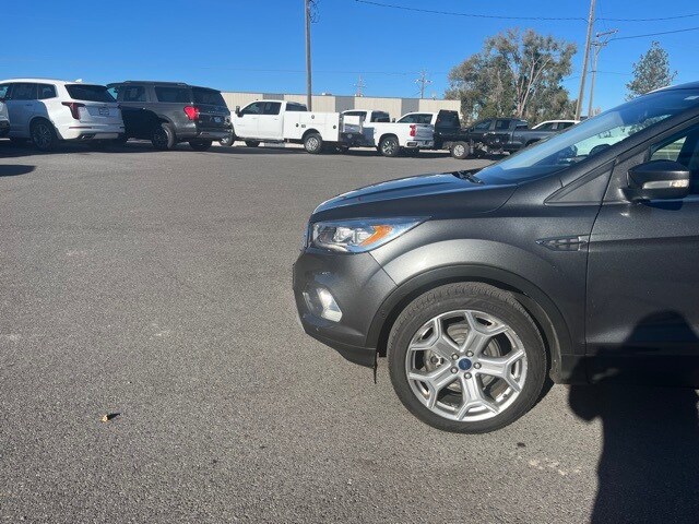 2019 Ford Escape Titanium photo 3