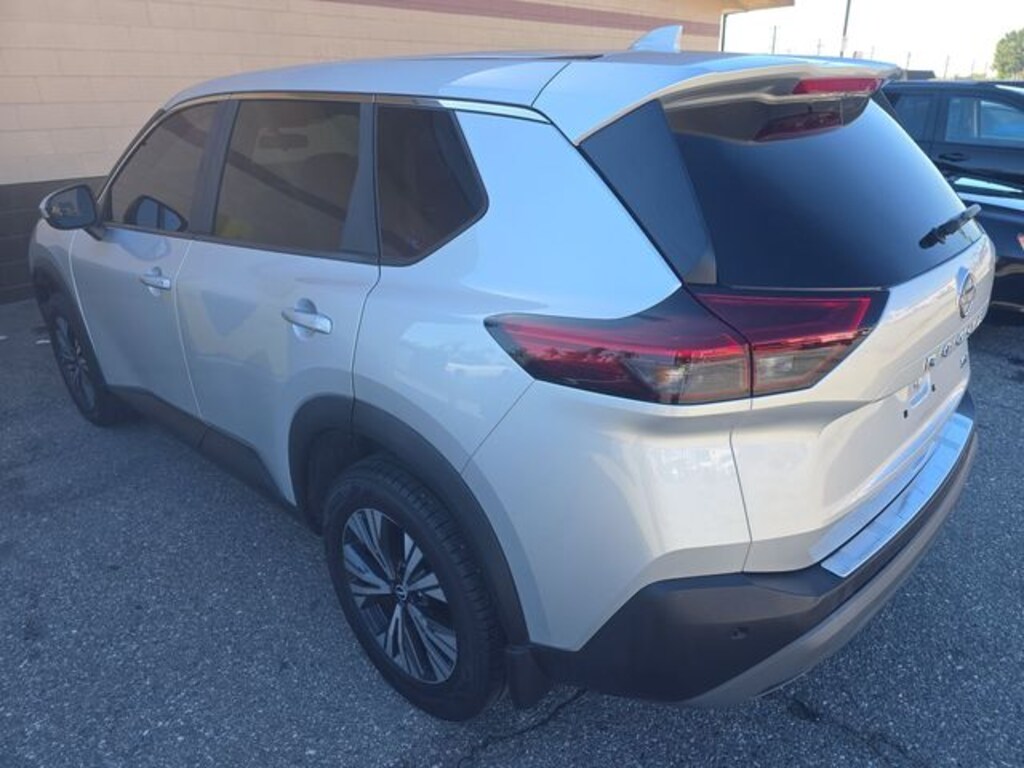 Used 2023 Nissan Rogue SV SUV