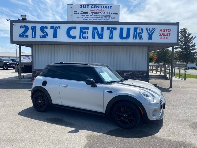 2016 MINI Cooper Base's photo