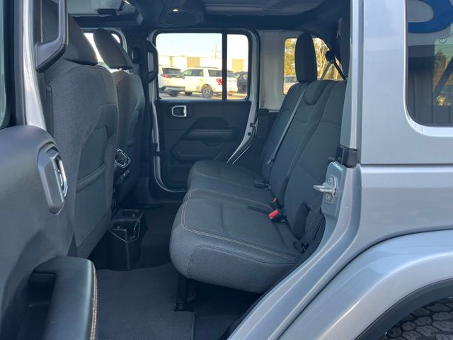 2024 Jeep Wrangler 4-Door Sahara - Photo 26