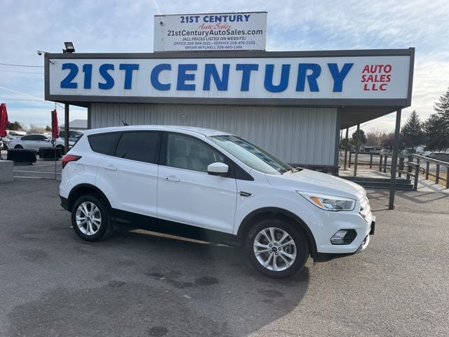 2019 Ford Escape SE 4WD's photo