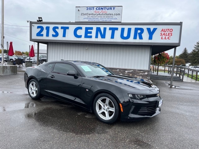 2018 Chevrolet Camaro 1LT's photo