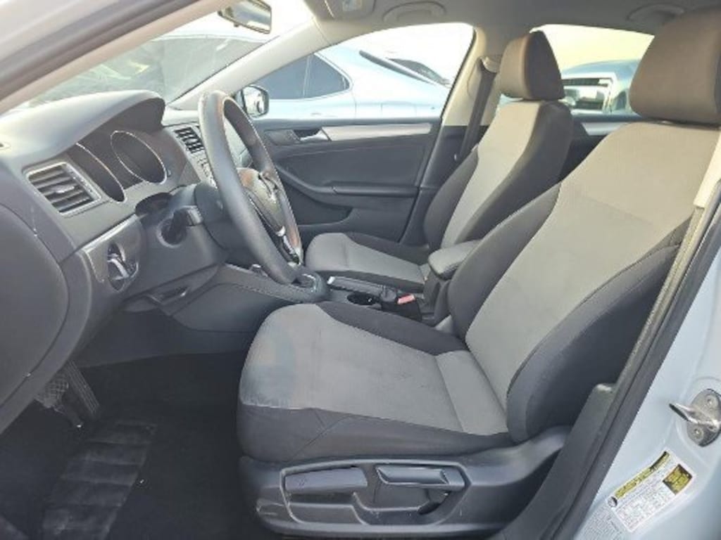 Used 2017 Volkswagen Jetta 1.4T S Sedan