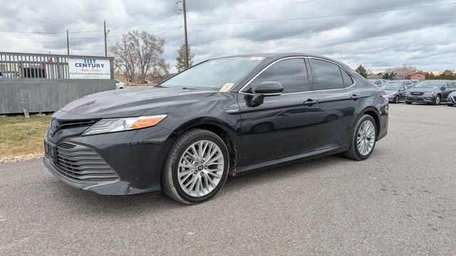 2020 Toyota Camry XLE's photo
