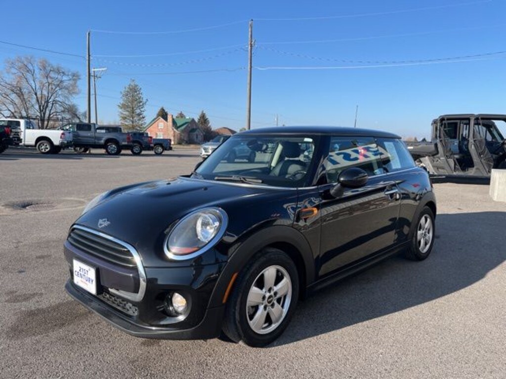 Used 2019 MINI Hardtop 2 Door Cooper Hatchback
