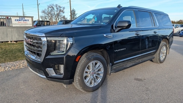 2022 GMC Yukon XL SLT's photo