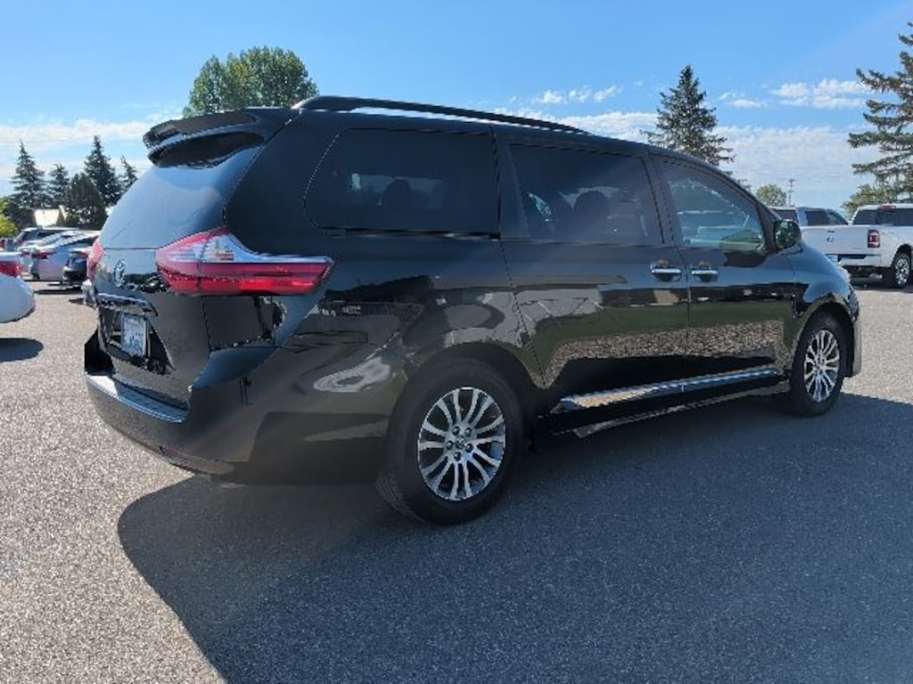 Used 2019 Toyota Sienna XLE 8 Passenger Van