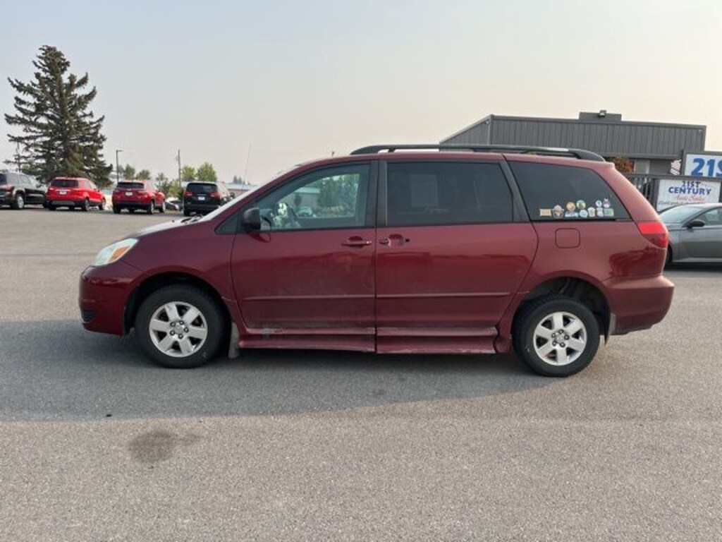 Used 2005 Toyota Sienna Van