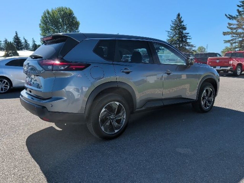 Used 2025 Nissan Rogue SV SUV