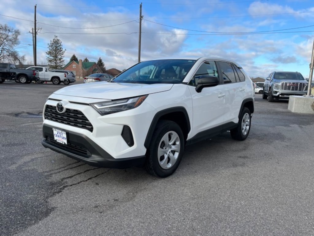 Used 2024 Toyota RAV4 LE SUV