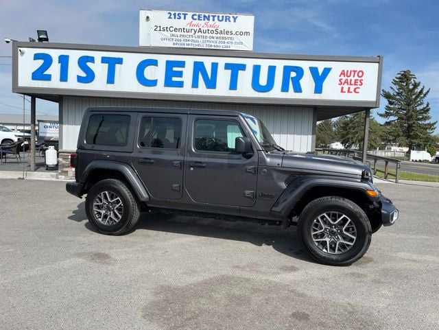 2025 Jeep Wrangler Sahara's photo